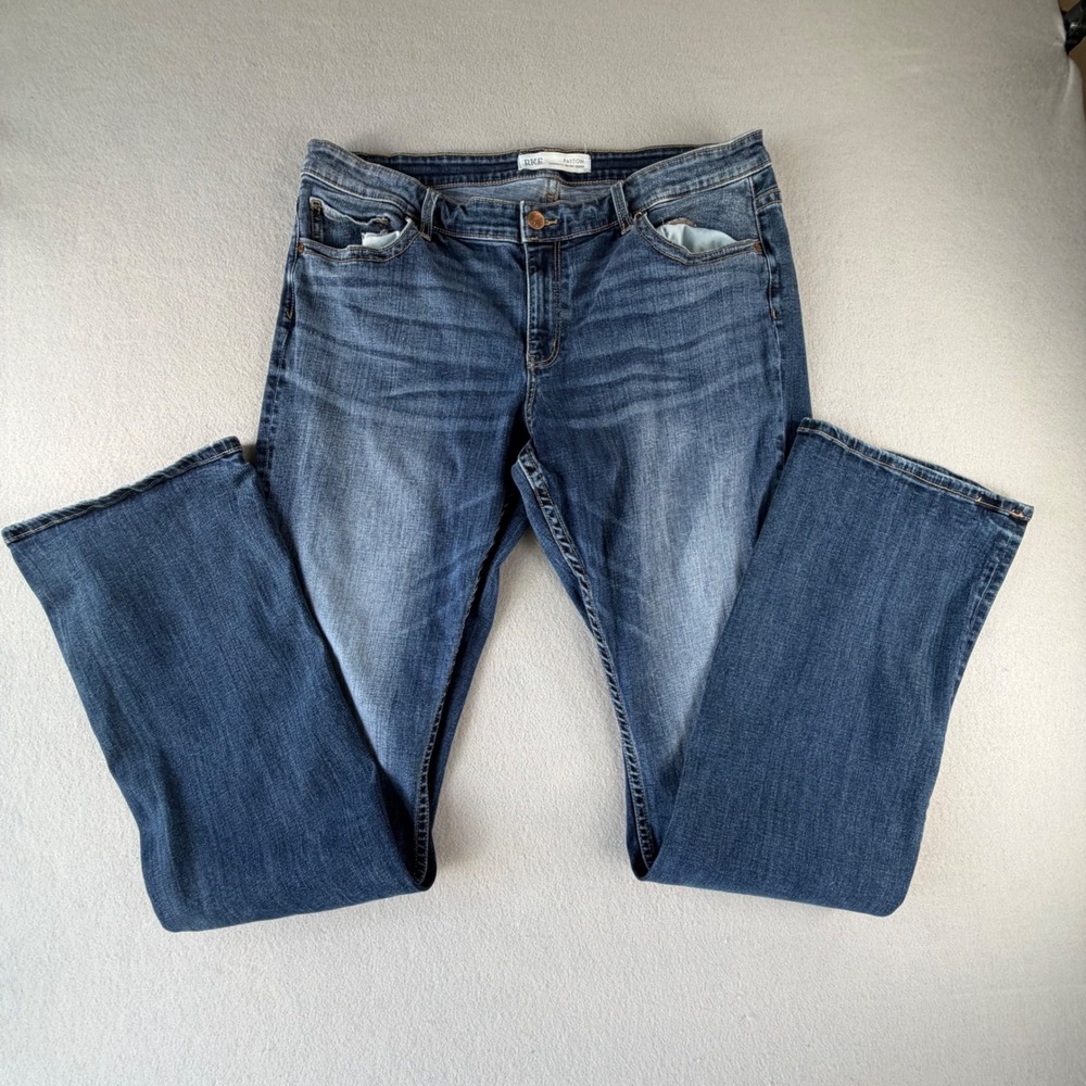BKE Denim Bootcut Jeans Mens Size 36 Medium Wash Blue Flap Pocket Western Rugged